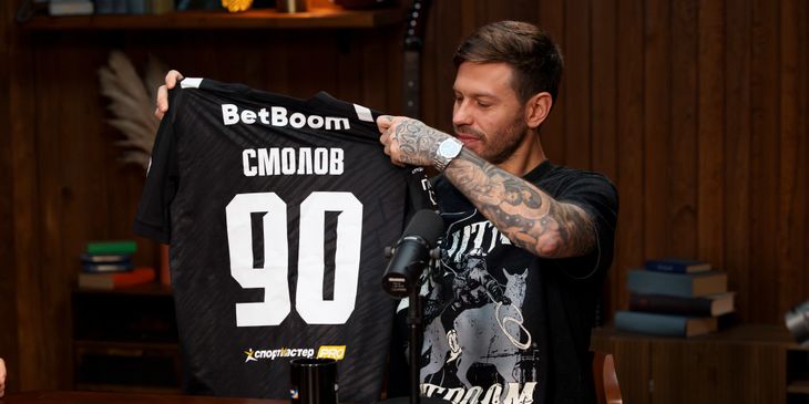 Фёдор Смолов извинился перед мамой D9D9VOLODYA — прислал цветы с открыткой