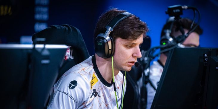 Virtus.pro покинула квалификацию на Esports World Cup 2026 после поражения от Sashi Esport