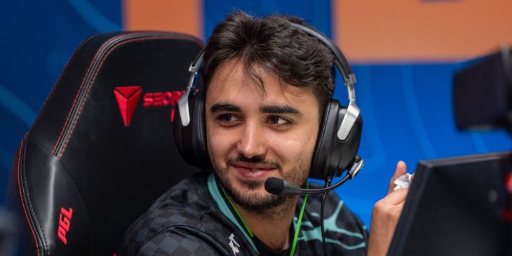 Aurora объявила об уходе JottAAA