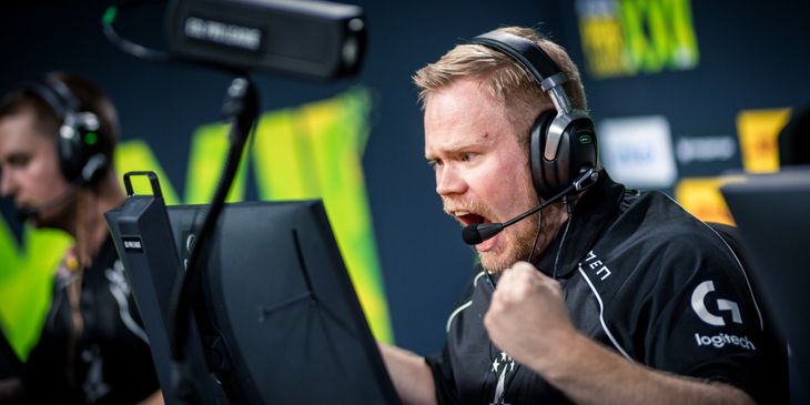 HooXi намекнул на уход Magisk из Astralis