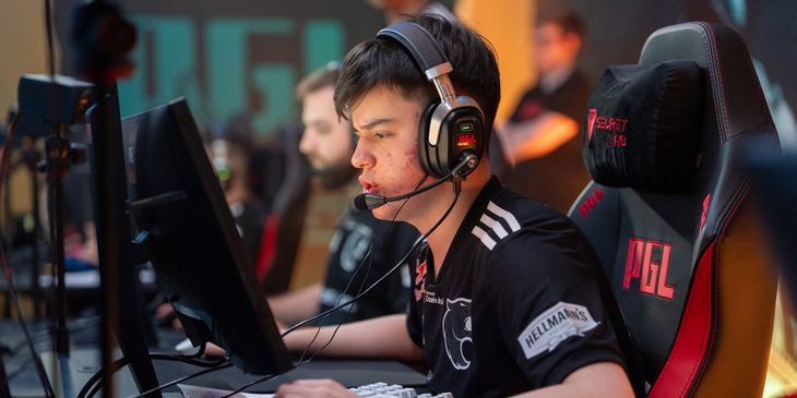 FURIA Esports переиграла B8 Esports и прошла на третий этап BLAST.tv Austin Major 2025