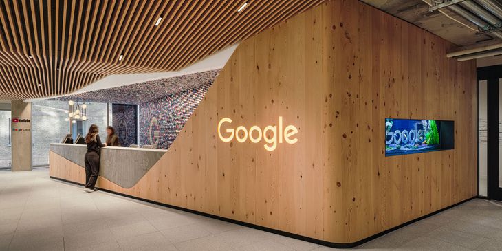 Google оштрафована на €325 млн во Франции, а в США компания должна выплатить $425,7 млн компенсаций