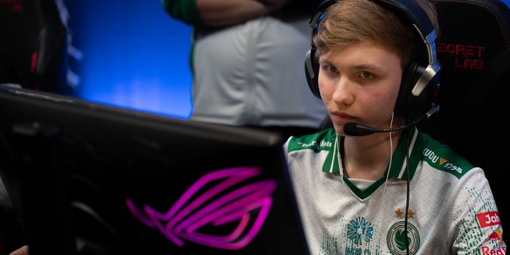 M0NESY о выходе в плей-офф PGL Cluj-Napoca 2026: «Подарочек NiKo на день рождения ✅»