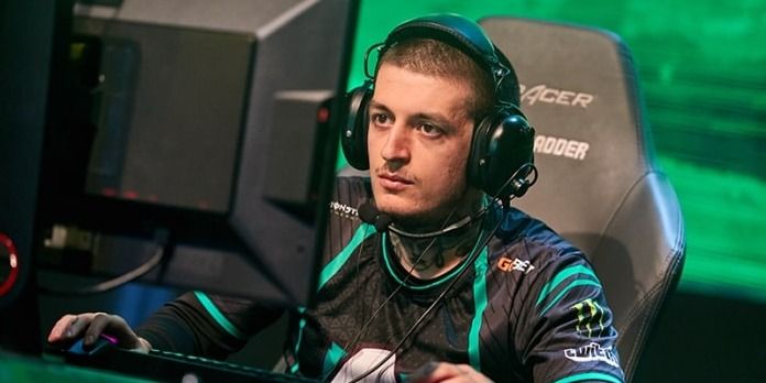 Коллектив Nikobaby проиграл Yellow Submarine на CIS Battle 3