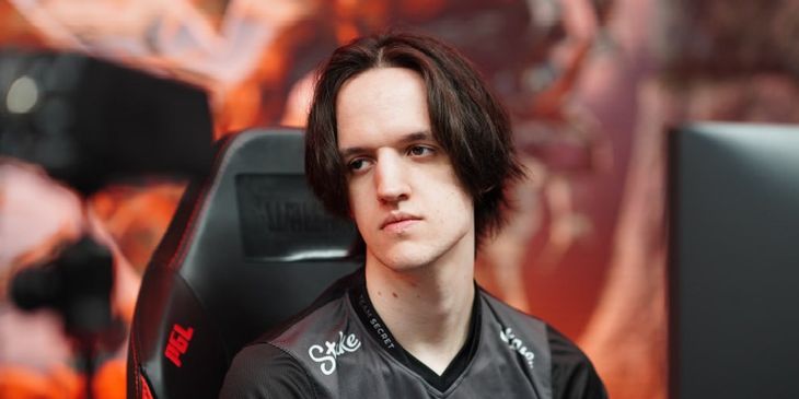 Crystallis выполнил челлендж Gorgc с Manta Style: «Вот почему я грёбаный победитель мейджора, а Gorgc просто стример»