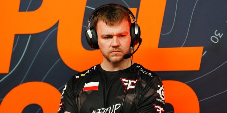 YNk про кик NEO из FaZe: «У них есть куда более насущные проблемы, с которыми нужно разбираться»