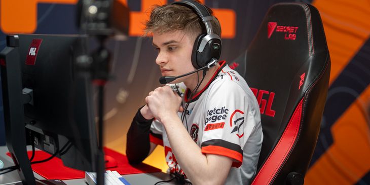 К FaZe может присоединиться 21-летний польский киберспортсмен