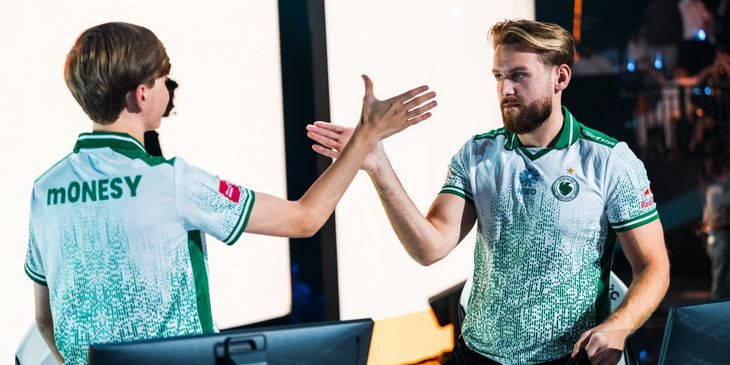 Team Falcons оказалась сильнее MOUZ и прошла в плей-офф ESL Pro League Season 22