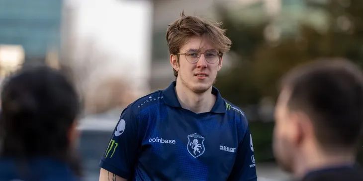 AVULUS представила новый состав с SabeRLighT- и Lorenof