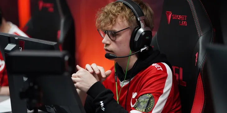 MOUZ заняла третье место в топе сильнейших команд от Valve
