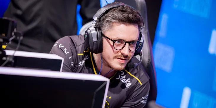 Team Vitality вышла в финал BLAST Open Spring 2026, обыграв Aurora Gaming