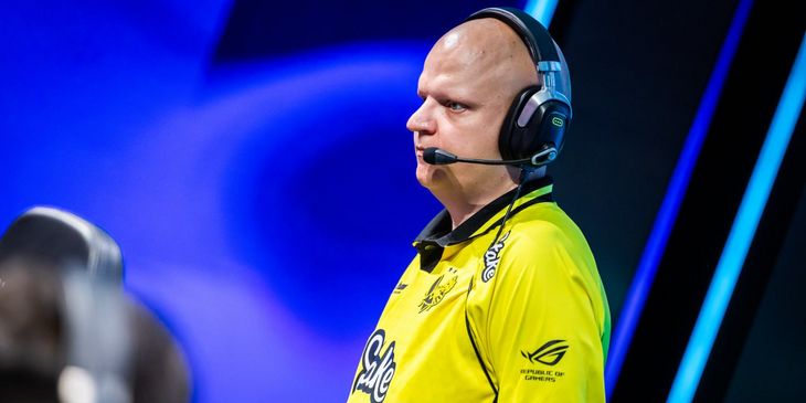 XTQZZZ пропустит первый матч Vitality на EPL S22