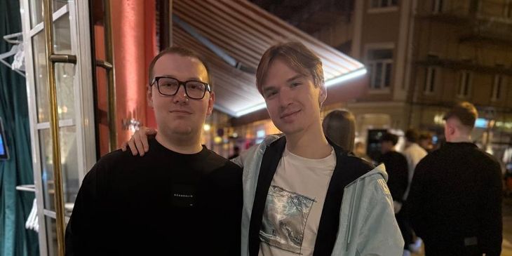Эксперты считают 1w Team фаворитом в матче против LGD Gaming на ESSENCE II