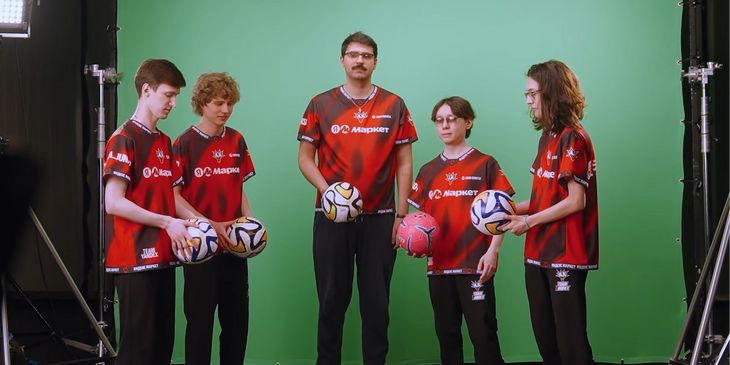 Watson о Team Yandex: «Мы как команда. Мы рано встаём, играем пабы, общаемся. Говорим о героях, о связках героев»