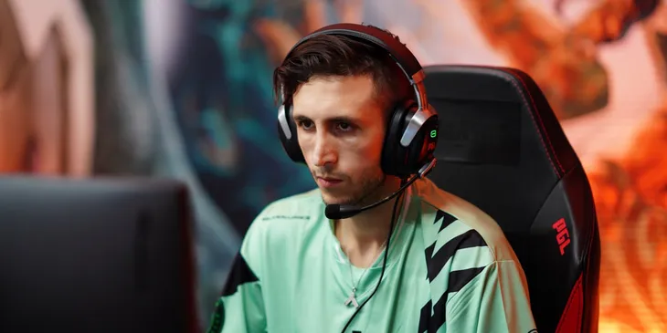 AVULUS представила обновленный состав по Dota 2