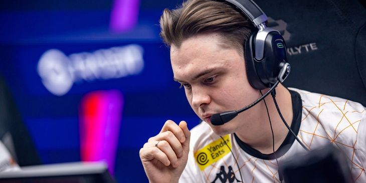 Virtus.pro вышла на групповой этап IEM Katowice 2025, обыграв MIBR