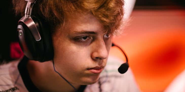 Aurora Gaming обыграла BOOM Esports на групповом этапе DreamLeague Season 26