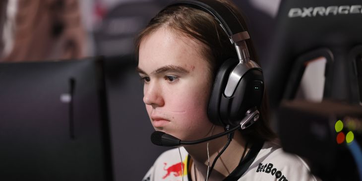 Team Spirit переиграла FaZe Clan на групповом этапе StarLadder Budapest Major 2025