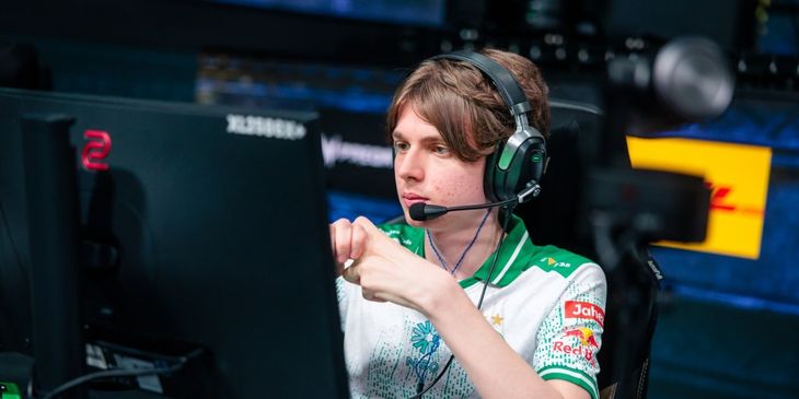 MOUZ обыграла Team Falcons и вышла в плей-офф BLAST Open Fall 2026