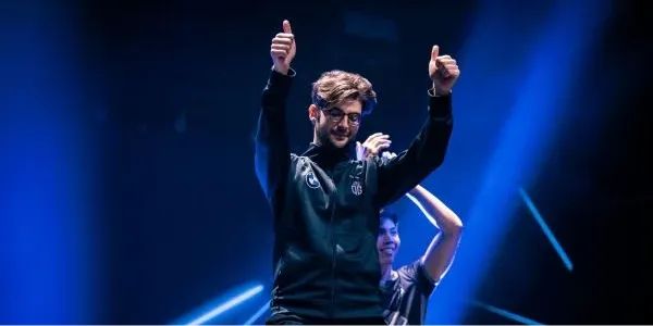 Ceb попрощался с Quinn: «Огромное уважение за твои достижения и стойкость»