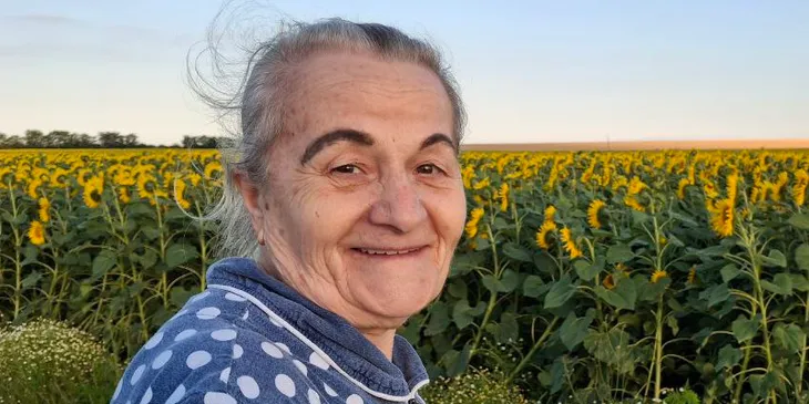76-летняя i_olga сделала эйс в CS2 — клип попал в топ на reddit