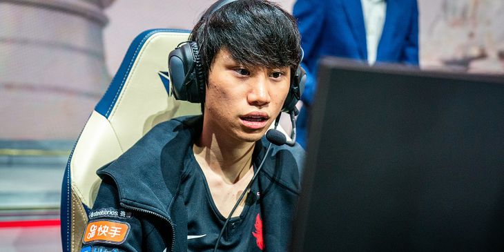 Чемпион Worlds получил штраф в $7,5 тыс. за слив даты начала летнего сезона