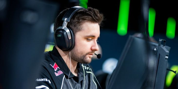 NRG Esports победила Astralis и прошла на групповой этап IEM Krakow 2026