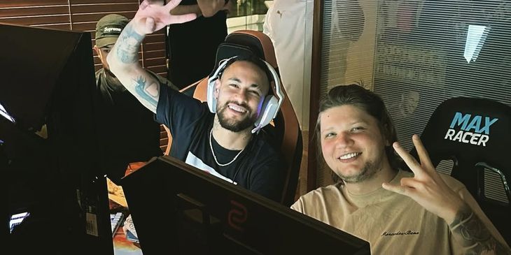 Аналитики верят в команду s1mple в первом матче открытых отборочных на Esports World Cup 2026