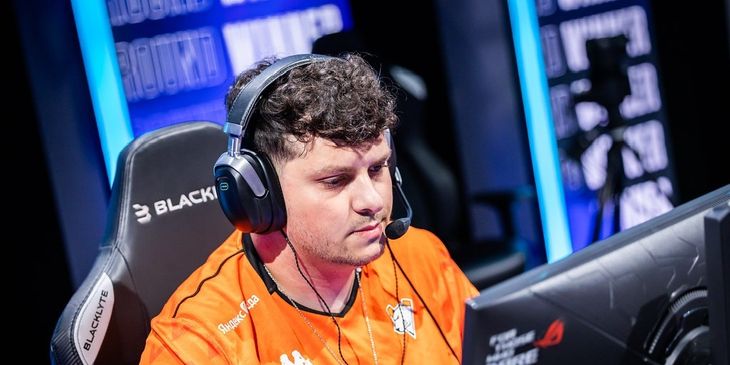 Perfecto: «Только дурачки играют со скинами на агентов»