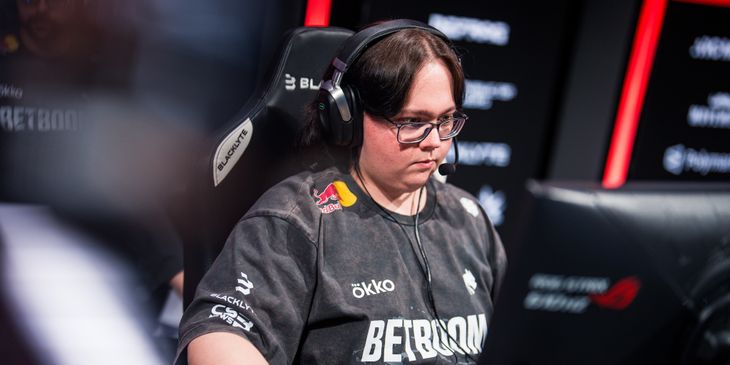 Райз про финал BLAST Bounty Summer 2026: «MOUZ сыграли как сантехники, а Spirit — как хозяйка засорившейся раковины»