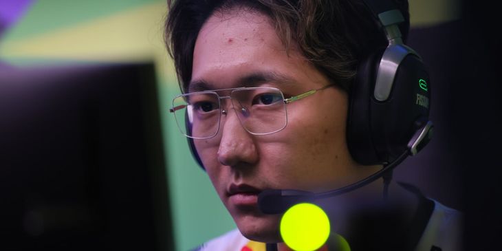 Rune Eaters или MOUZ — кто вылетит из EPL Masters I?