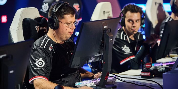 FaZe Clan сыграет с G2 Esports в первом матче на BLAST Open London 2025