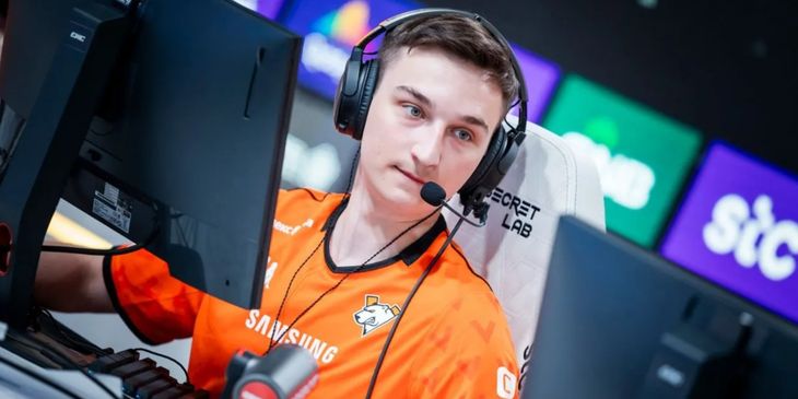 Virtus.pro попала в одну группу с командой StRoGo и ct0m на Exort Cataclysm Season 1