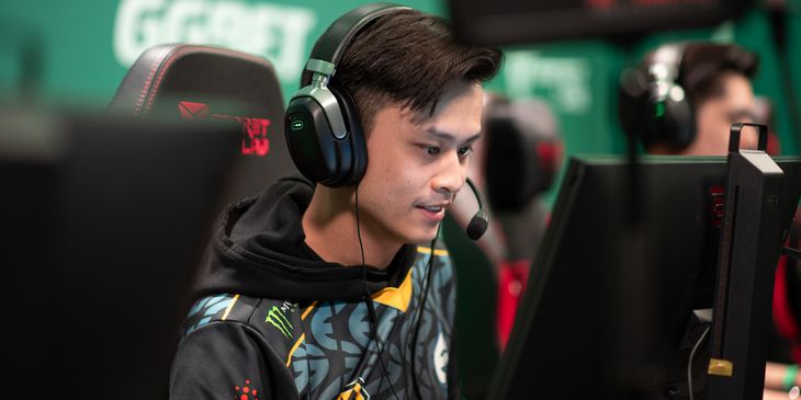 Kassad о ситуации со Stewie2k: «Удивляешься, как много у него сходства с jkaem»