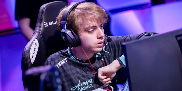 Team Falcons обыграла Aurora Gaming на BLAST Slam IV