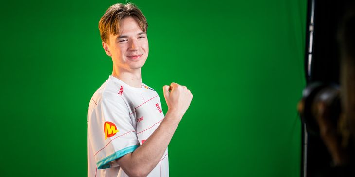 BetBoom Team разобралась с BOOM Esports на The International 2025