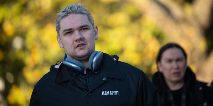 Team Spirit разгромила 9Pandas и прошла на ESL One Raleigh 2025