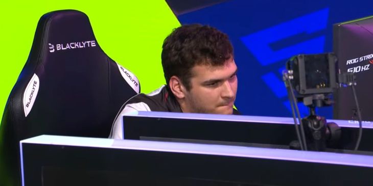 CrystalMay считает, что 1w Team нужны замены: «Для их же блага»