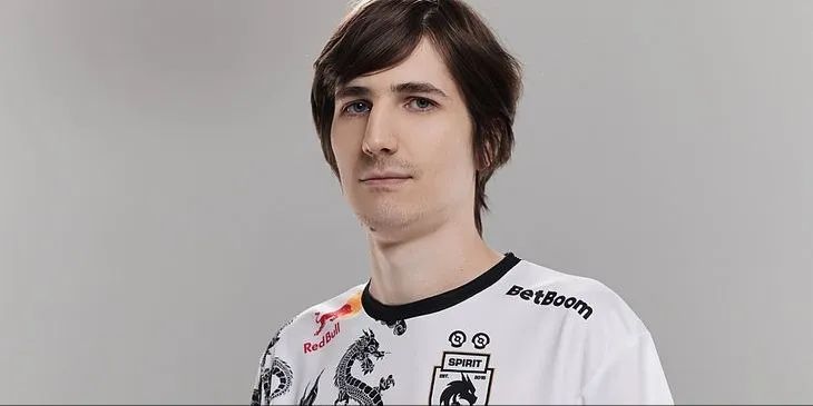 Illidan стал тренером Yellow Submarine