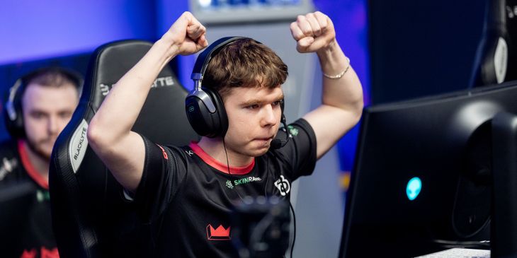 B8 сразится с PaiN, а Aurora — с Heroic за выход в плей-офф PGL Masters Bucharest 2025