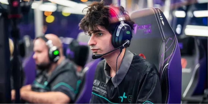 9Class подшутил над Skiter в пабе после ФБ: «Браток) Nix был прав»