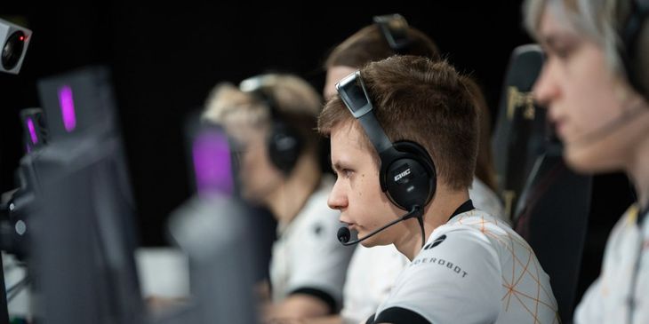 1win Team не справилась с Natus Vincere Junior в закрытых отборочных на The International 2025