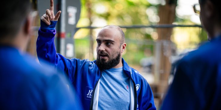 KuroKy обратился к игрокам Nigma перед плей-офф TI14: «Хорошая энергия — это ключ к победам на турнирах. Просто идите и кайфуйте, ребята»