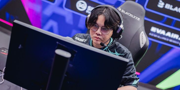 Aurora Gaming прошла в плей-офф PGL Wallachia Season 7, обыграв Xtreme Gaming