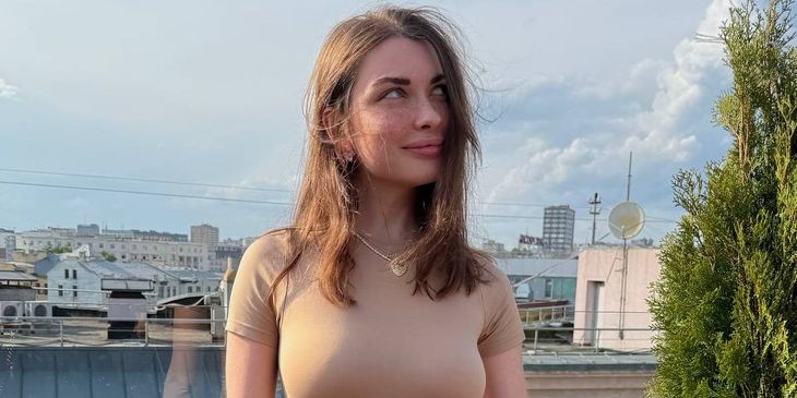 AhriNyan: «Donk — краш. Внешне, мне кажется, он очень симпатичный. И он, конечно, очень круто играет»