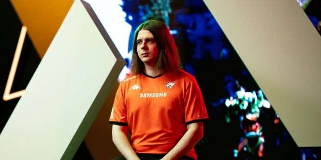 Fng: «Раньше не обязательно было супермного пабликов играть. Сейчас редкость, что игроку это не нужно»