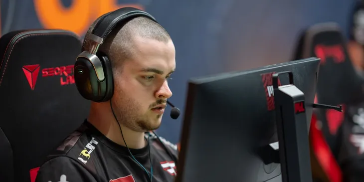 Сможет ли BIG навязать борьбу FaZe Clan в матче на IEM Cologne 2025?