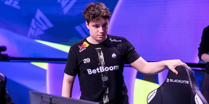 Larl стал лучшим по KDA на FISSURE PLAYGROUND 2 — Dota 2. GpK~ не вошел в топ-10