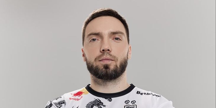 Korb3n после вылета Spirit из TI14: «Моя очередь брать реванш на BetBoom Dacha. До встречи, Skiter»