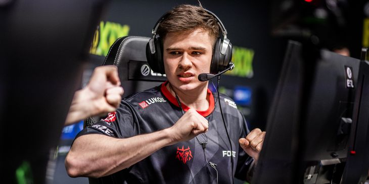 Shalfey заменил riskyb0b в Nemiga Gaming